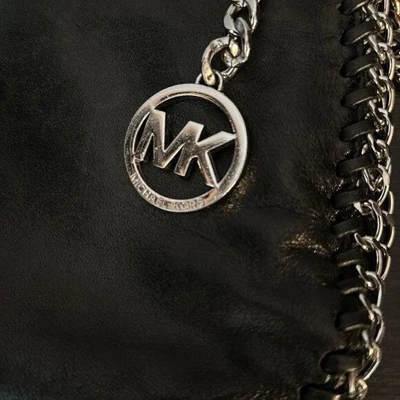 Michael Kors Small Chelsea Messenger Bag Black Leather With Chain - Picture 9 of 9